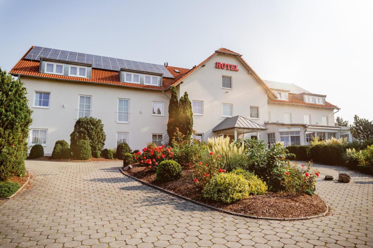 Hotel Montana Limburg リンブルク・アン・デア・ラーン エクステリア 写真