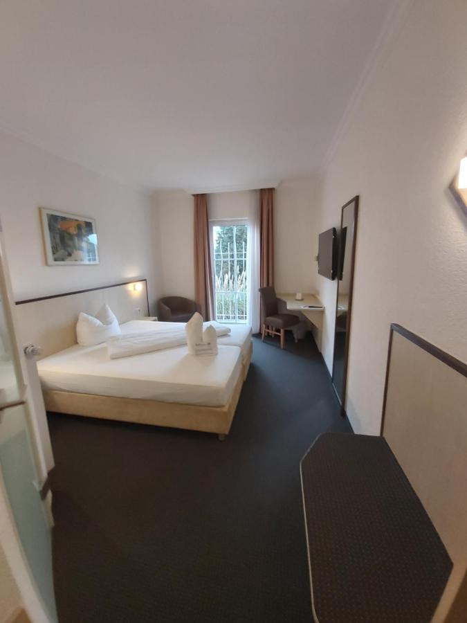 Hotel Montana Limburg リンブルク・アン・デア・ラーン エクステリア 写真